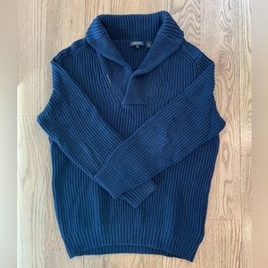 Men’s DKNY sweater.